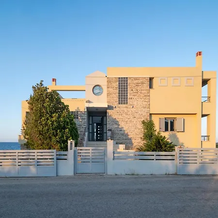 Spacious Beachfront Maisonettes With Stunning Views & A Private *