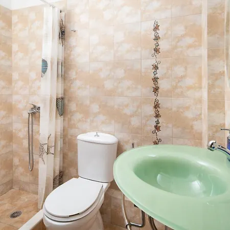 Spacious Beachfront Maisonettes With Stunning Views & A Private *