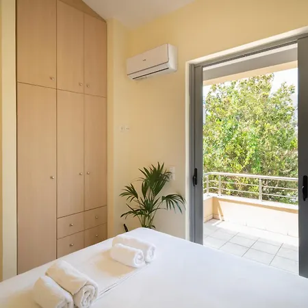 Holiday home Spacious Beachfront Maisonettes With Stunning Views & A Private