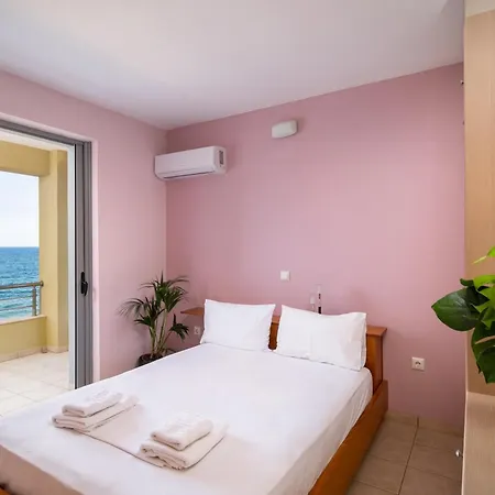 Spacious Beachfront Maisonettes With Stunning Views & A Private Holiday home Monemvasia